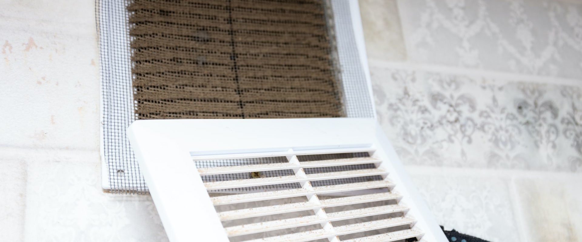 The Benefits and Drawbacks of Air Duct Cleaning